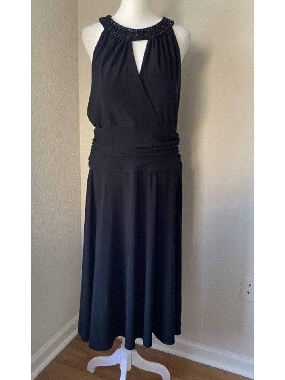 Jessica Howard Black Beaded Dress 16 Halter Cocktail Formal Size 16